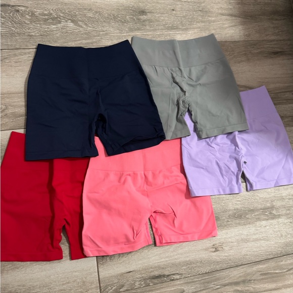 Aurola Dream Collection Shorts - Picture 2 of 2